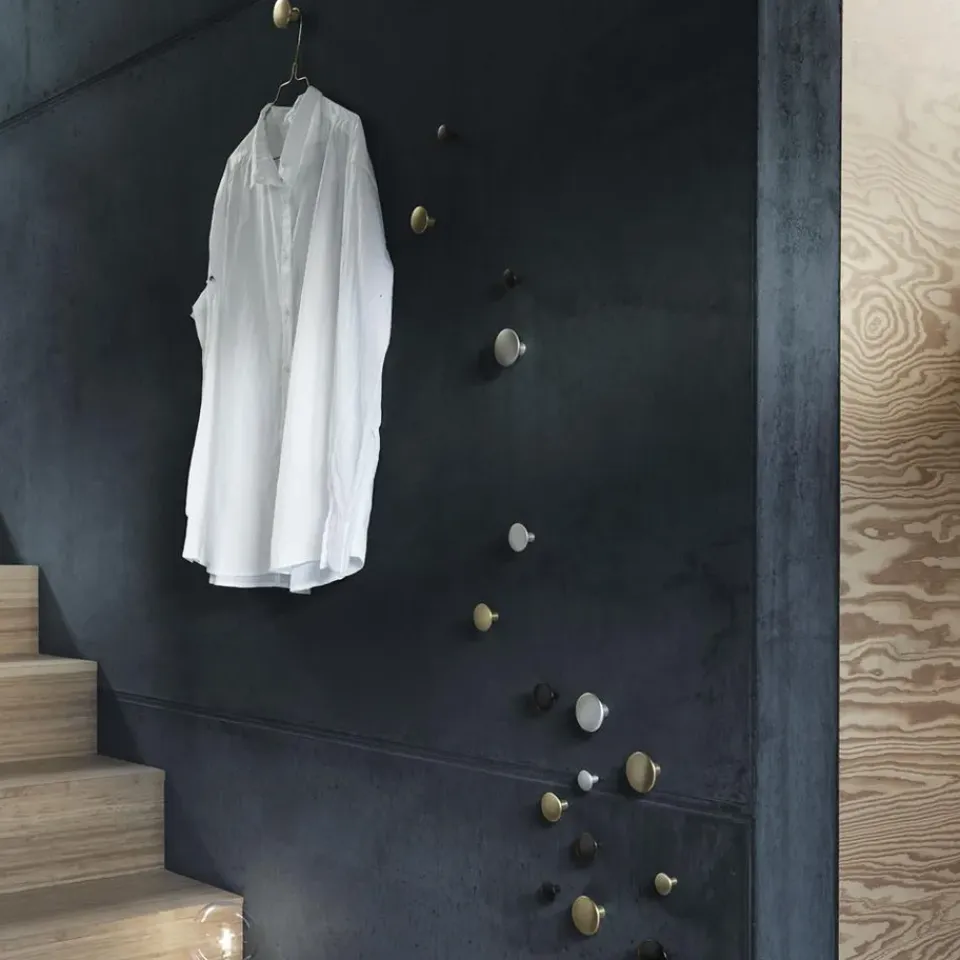 Discount Muuto 5 Colgadores The Dots, metal, latón Color dorado