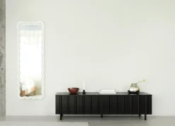 Best Normann Copenhagen Aparador bajo Rib, Soft Black Negro