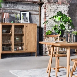 Discount Stolab Armario Prio Hög, Roble aceite natural, puerta de vidrio Beige