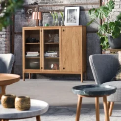 Discount Stolab Armario Prio Hög, Roble aceite natural, puerta de vidrio Beige