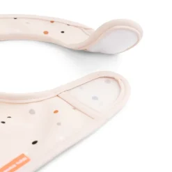 Clearance Done by deer Baberos con velcro Ozzo 2-pack, Powder Beige