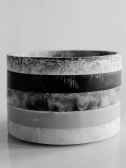 New Ferm Living Bandeja decorativa Mist Ø20 cm, Charcoal Negro