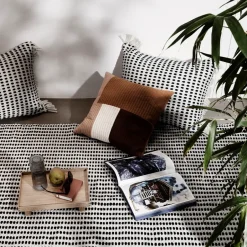 Hot Ferm Living Bandeja madera Bon small, Roble Marrón