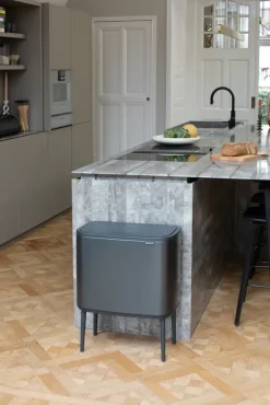 Best Brabantia Bo Touch Bin 36 L, Confident Grey Gris