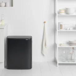New Brabantia Bo touch bin 60 L, mate Negro