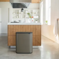 Clearance Brabantia Bo touch bin 60 L, Platinum Gris