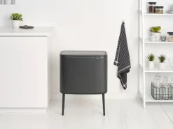 New Brabantia Bo Touch Bin 3 x 11 L, Confident Grey Gris