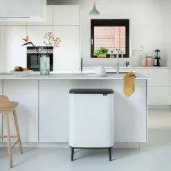 Hot Brabantia Bo touch bin high 60 L, Blanco