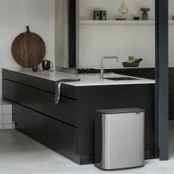 Outlet Brabantia Bo touch bin 2x30 L, acero cepillado mate Plateado