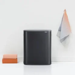 Outlet Brabantia Bo touch bin 2x30 L, mate Negro