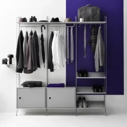 Outlet String Cabinet con puerta batiente , Fresno teñido de , 58x30 cm Negro