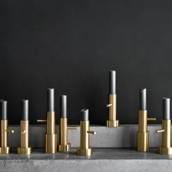 Hot Fritz Hansen Candelabro Jaime Hayon Single latón, #1 Color dorado