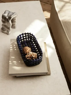 Outlet Ferm Living Cesta ovalada Ceramic trenzada 15x30 cm, Azul