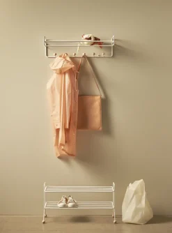 Clearance Maze Colgador Bill Hat rack, Greige Gris