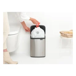 Outlet Brabantia Cubo de basura Bo 7 L, Acero cepillado mate Azul