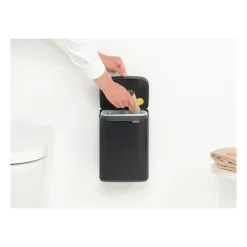 Brabantia Cubo de basura Bo 4 L, mate Negro