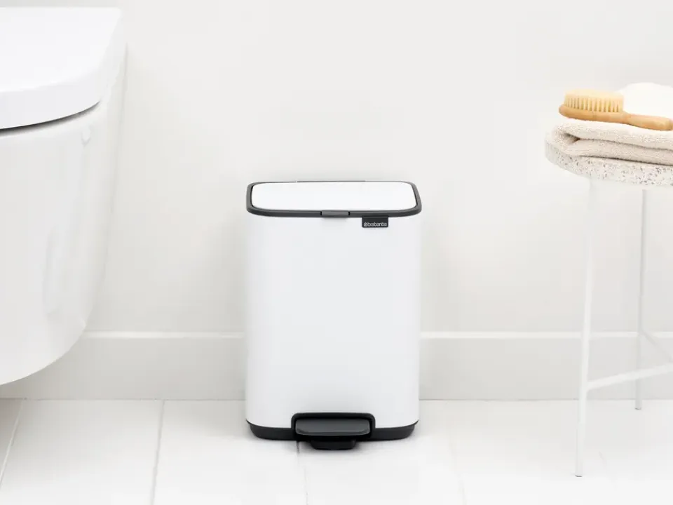 Sale Brabantia Cubo de basura con pedal Bo 4 L, Blanco