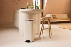 Clearance Brabantia Cubo de basura con pedal Bo 30 L, suave Beige