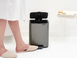 Outlet Brabantia Cubo de basura con pedal Bo 7 L, Platino Gris
