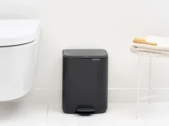 New Brabantia Cubo de basura con pedal Bo 7 L, mate Negro