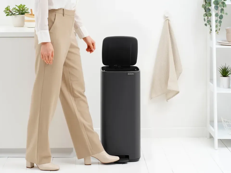 Best Brabantia Cubo de basura con pedal Bo 30 L, Mineral Infinite Grey Gris
