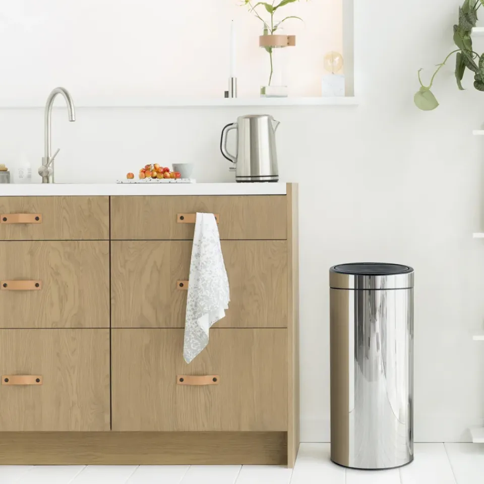 Clearance Brabantia Cubo de basura Touch Bin, 30 L, acero brillante Plateado