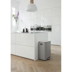 Brabantia Cubo de pedal Bo 2x30 L, Mineral concrete grey Gris