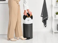 Sale Brabantia Cubo de pedal newIcon 12L, Confident Grey Gris
