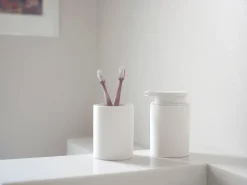 Hot Zone Denmark Dispensador de jabón Karma 25 cl, White Blanco