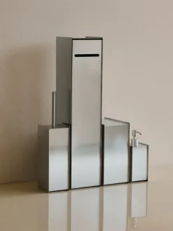 Online Ferm Living Escobilla de baño Sama, Brushed stainless steel Plateado
