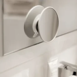 Outlet Bosign Espejo de maquillaje AirMirror x15 desmontable con ventosa, Ø11,2 cm Blanco