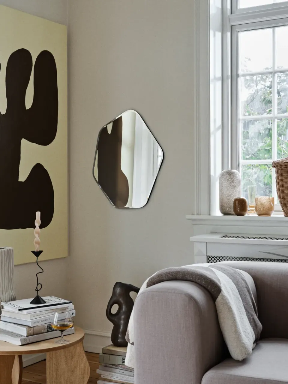 Broste Copenhagen Espejo de pared Ruby 60x50 cm, Clear-black TransparenteNegro