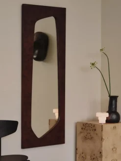 Ferm Living Espejo Folia, Dark stained burl, 135 cm Marrón