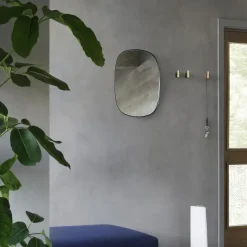 Muuto Espejo Framed, Dark green, 59x44 cm Verde