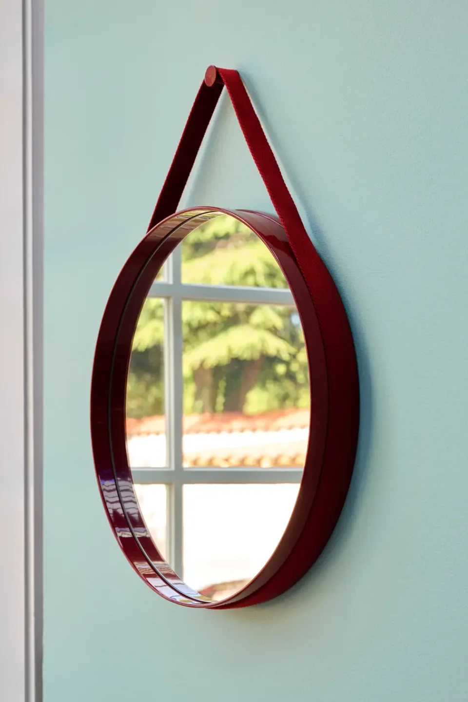 Hot HAY Espejo Strap Mirror Ø70 cm, Red Rojo
