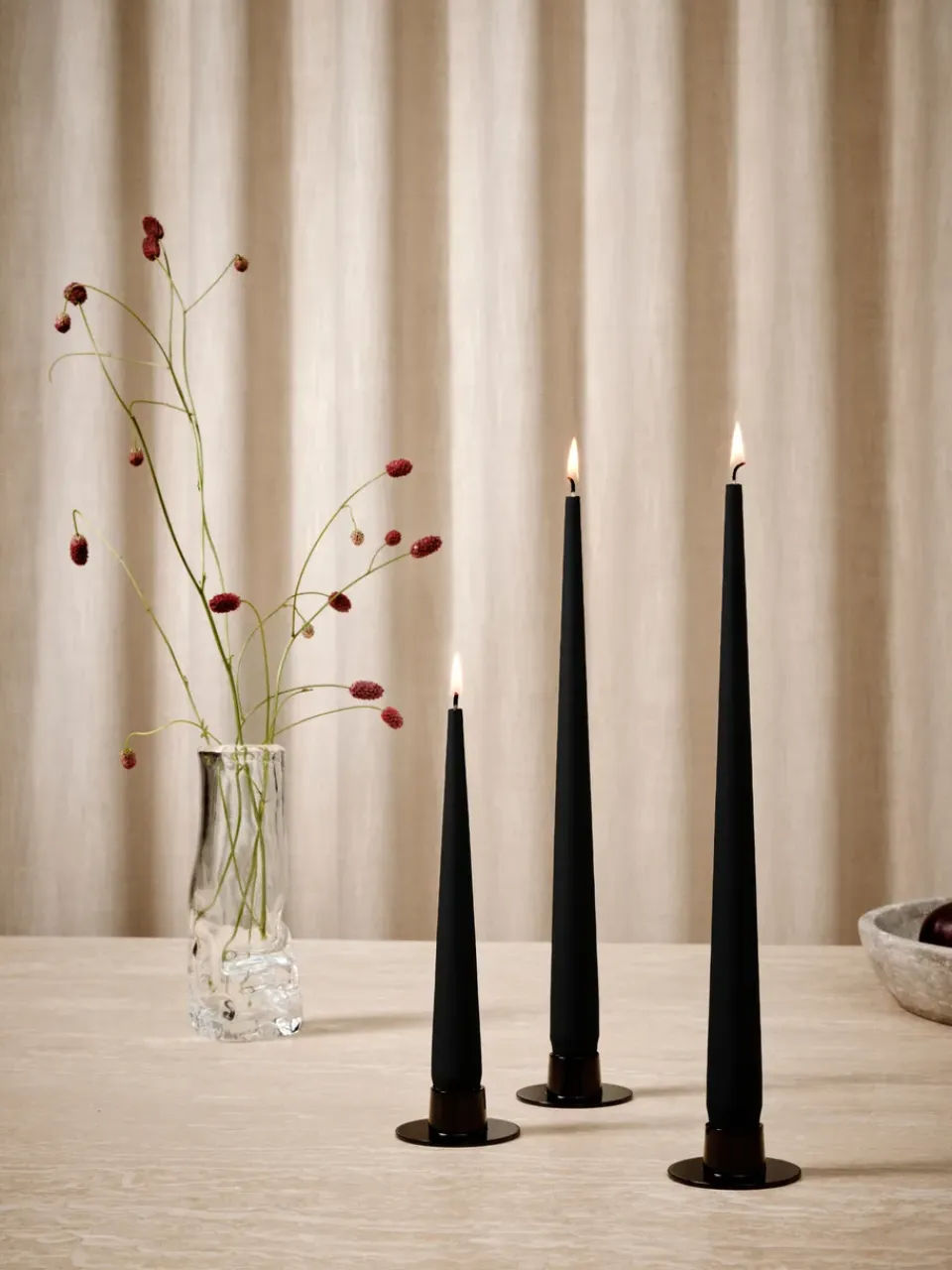 New Ester & erik 4 Velas mate, Velvet matt black 95, 32 cm Negro