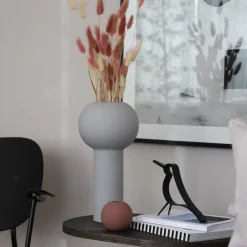 Best Cooee Design Figura Woody Bird pequeña, roble teñido de Negro