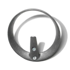 Hot Essem Design Gancho de pared Gloria, aluminio Plateado
