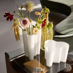 Discount Iittala Jarrón Alvar Aalto opal , 251 mm Blanco