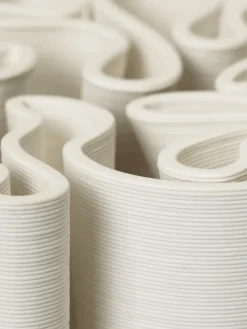 Clearance Ferm Living Jarrón Dedali 25 cm, Off-white Blanco