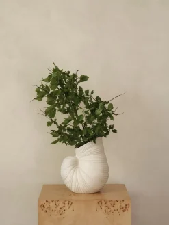 Clearance Ferm Living Jarrón Shell, Off white Blanco