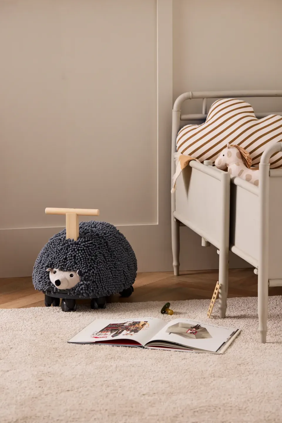 Discount Kid's Concept Juguete de arrastre erizo, Edvin Gris