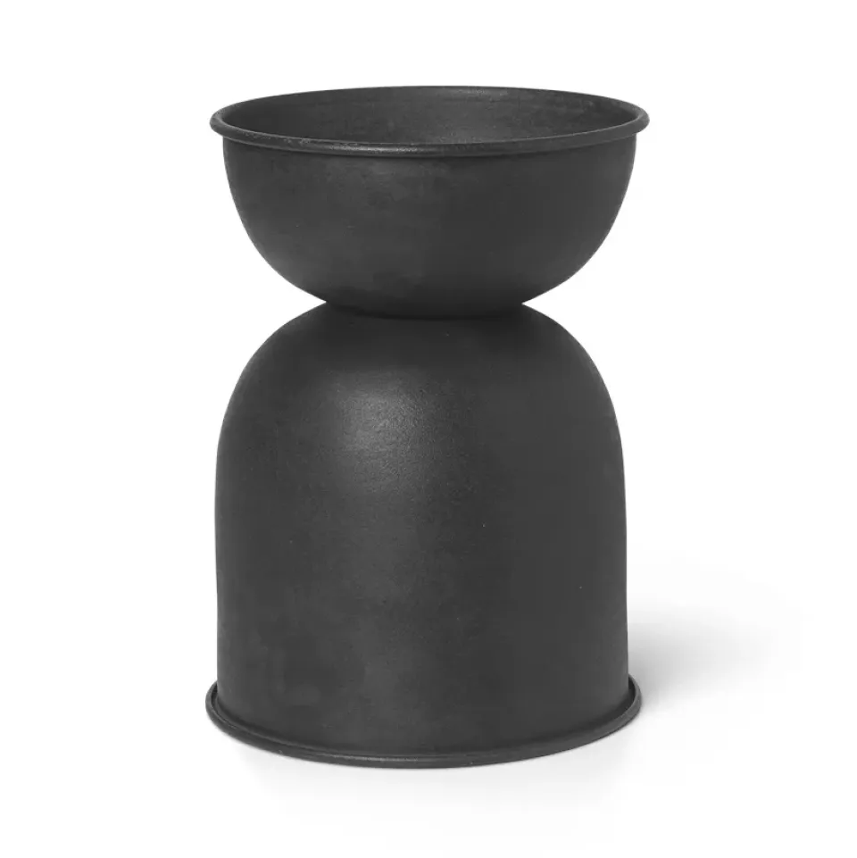 Outlet Ferm Living Maceta Hourglass extra small Ø21 cm, -gris oscuro Negro