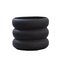 DBKD Maceta Mud , pequeña, Ø 10 cm Negro