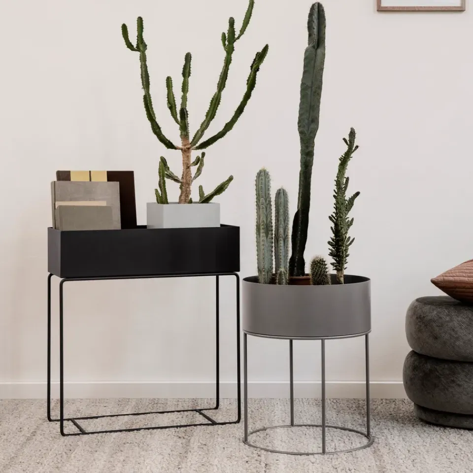 Hot Ferm Living Macetero Plant Box , Negro