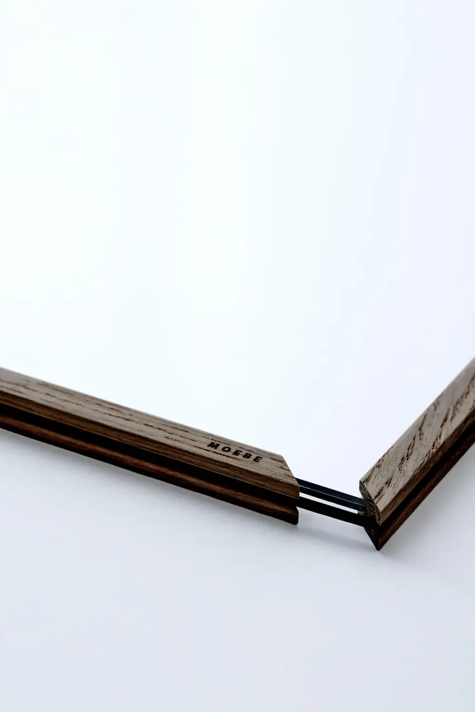 Outlet MOEBE Marco A4 22,6x31,3 cm, Smoked oak Marrón