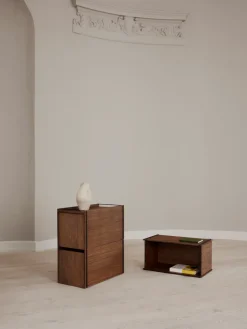 Outlet MOEBE storage box, Smoked oak-black Marrón