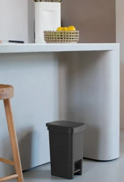 Clearance Brabantia Papelera con pedal StepUp de 10 L, oscuro Gris