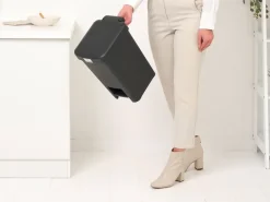 Online Brabantia Papelera con pedal StepUp de 16 L, oscuro Gris