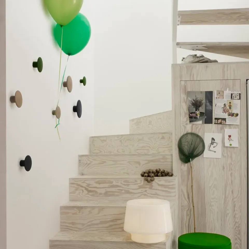 Hot Muuto Perchero de pared The Dots, , grande Negro